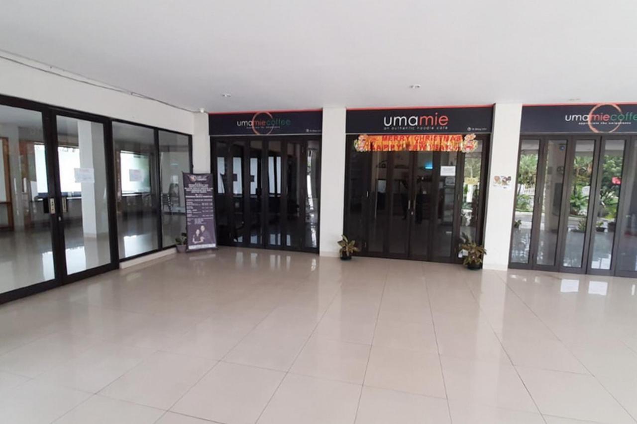 Reddoorz Plus @ Bitung City Center מראה חיצוני תמונה